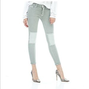 Hudson Suzy Skinny Jeans in leaflet light green